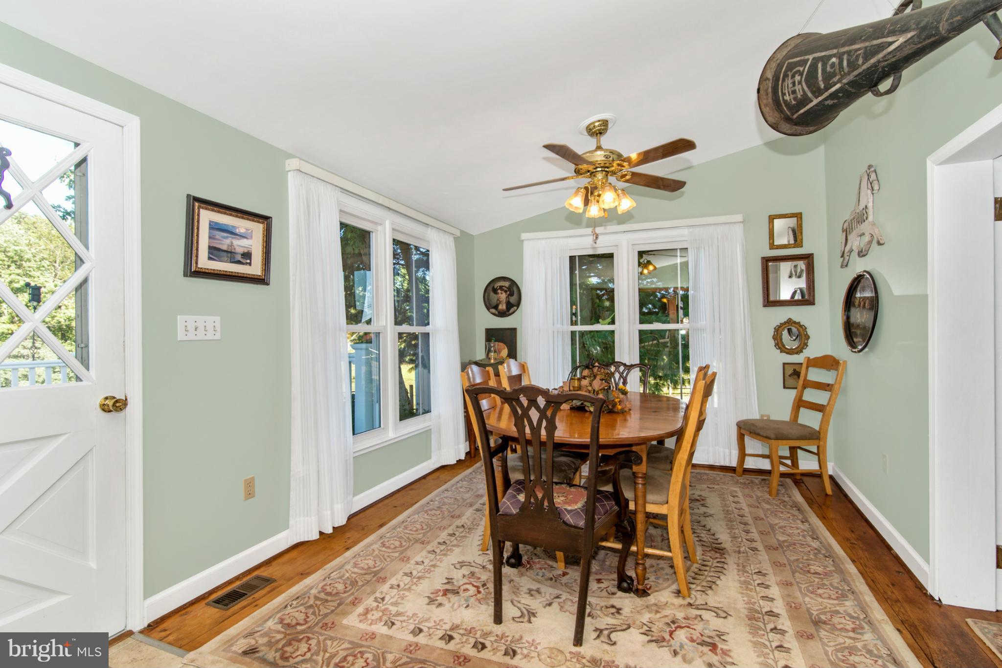 7201 Damascus Road Gaithersburg, MD 20882 - Photo 5 of 30 Dining Room