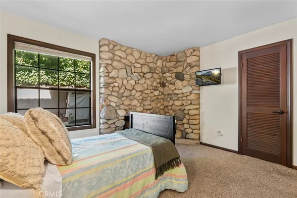 $4,900 | 887 Talisman Lane, Lake Arrowhead, CA 92352