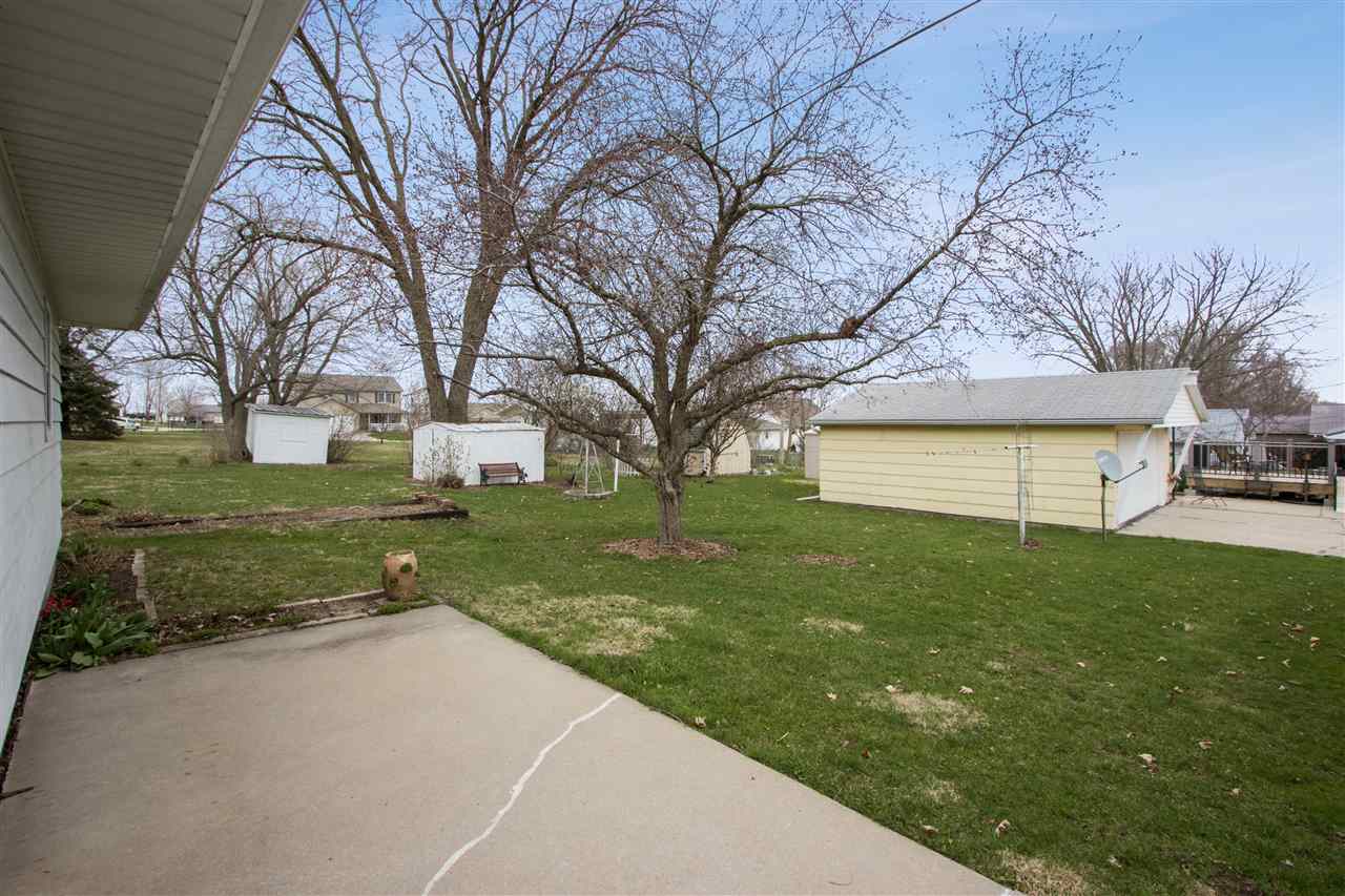 301 Sycamore Street Riverside, IA 52327 - Photo 6 of 18 Gallery Image 6