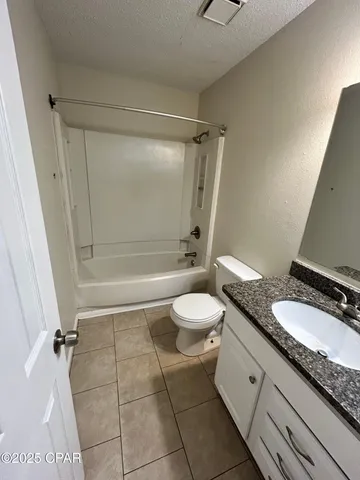 $1,075 | 3914 East 11th Street, Unit 201, Panama City, FL 32404