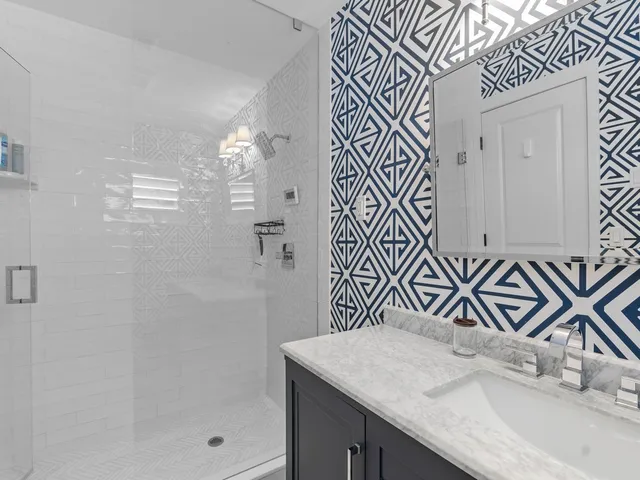 $20,000 | 4601 Sunset Drive, Vero Beach, FL 32963