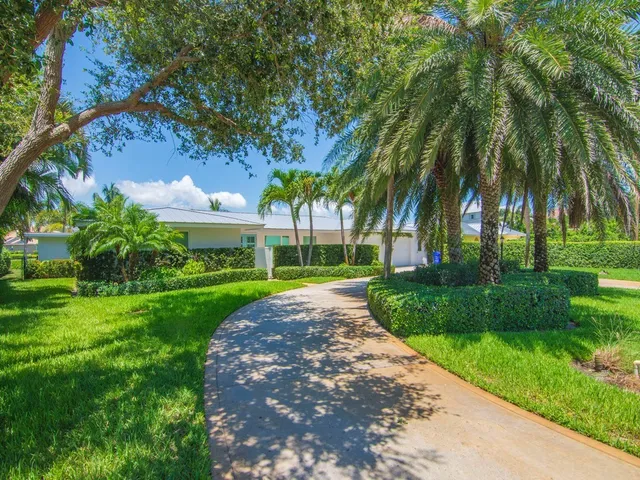 $20,000 | 4601 Sunset Drive, Vero Beach, FL 32963