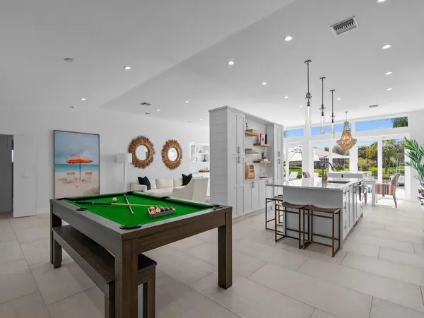 $20,000 | 4601 Sunset Drive, Vero Beach, FL 32963