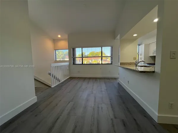 $2,200 | Esprit Condominiums, Miami, FL 33186