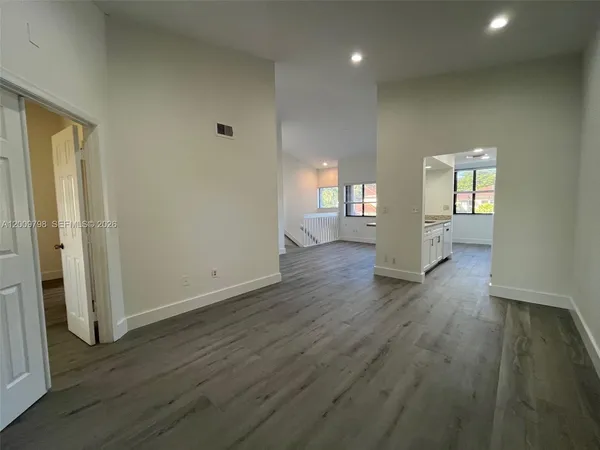 $2,200 | Esprit Condominiums, Miami, FL 33186