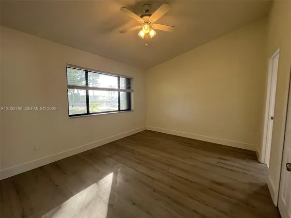 $2,200 | Esprit Condominiums, Miami, FL 33186