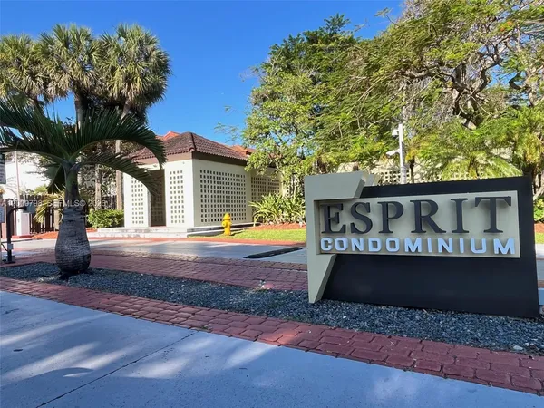 $2,200 | Esprit Condominiums, Miami, FL 33186