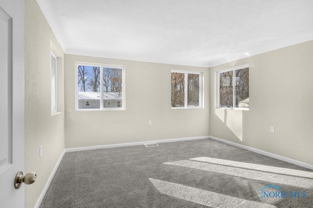 5911 Acres Road Sylvania, OH 43560 - Photo 20 of 36 Gallery Image 20