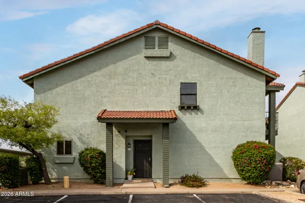 $249,000 | 2315 West Union Hills Drive, Unit 115, Phoenix, AZ 85027