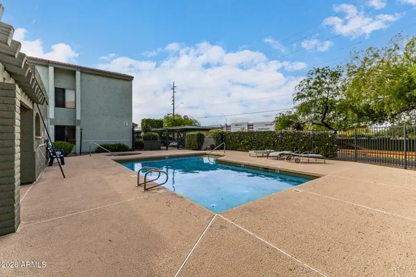 $249,000 | 2315 West Union Hills Drive, Unit 115, Phoenix, AZ 85027