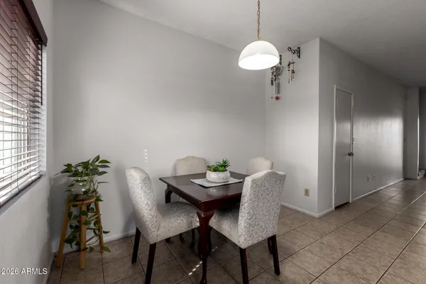 $249,000 | 2315 West Union Hills Drive, Unit 115, Phoenix, AZ 85027