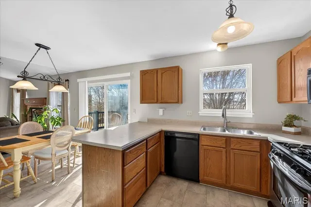 $299,900 | 164 Eldorado Drive, Moscow Mills, MO 63362