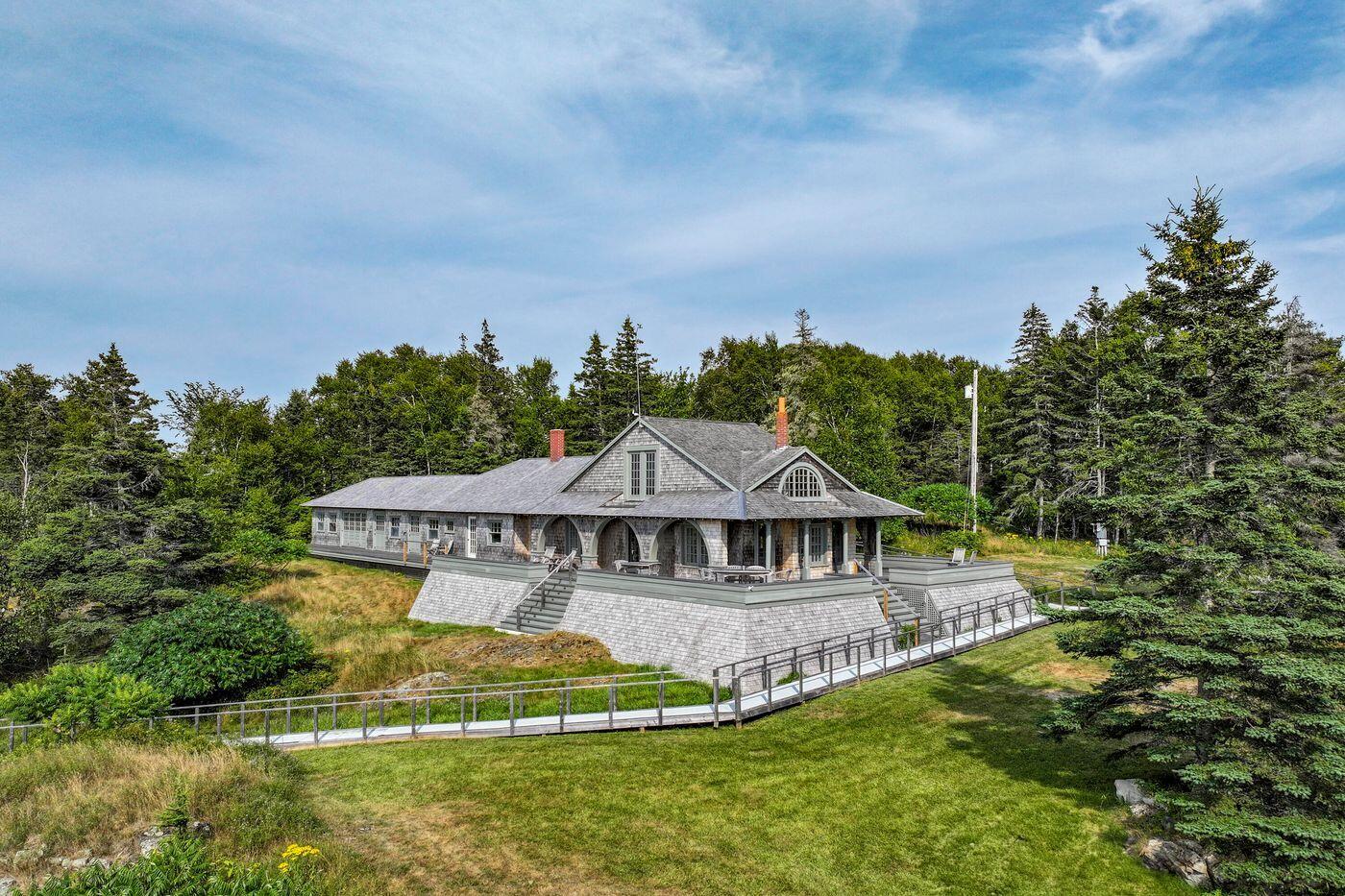 14 Kingsbury Point Vinalhaven, ME 04863 - Photo 3 of 33 W4-ME2878_4