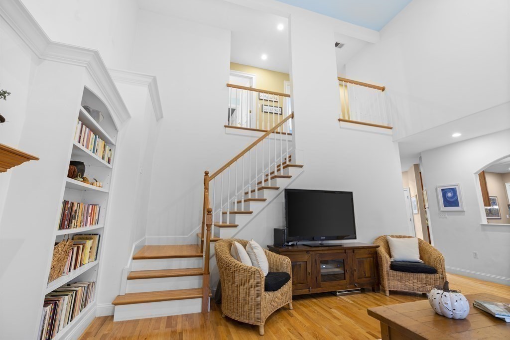43 Farm Hill Road Natick, MA 01760 - Photo 17 of 38 Gallery Image 17