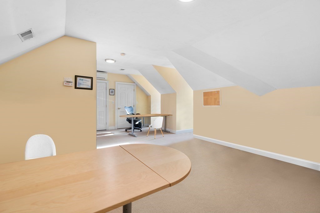 43 Farm Hill Road Natick, MA 01760 - Photo 31 of 38 Gallery Image 31