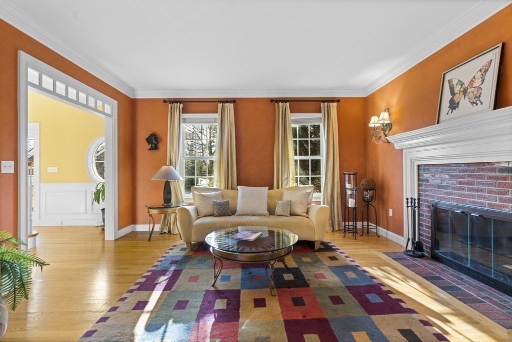 43 Farm Hill Road Natick, MA 01760 - Photo 6 of 38 Gallery Image 6