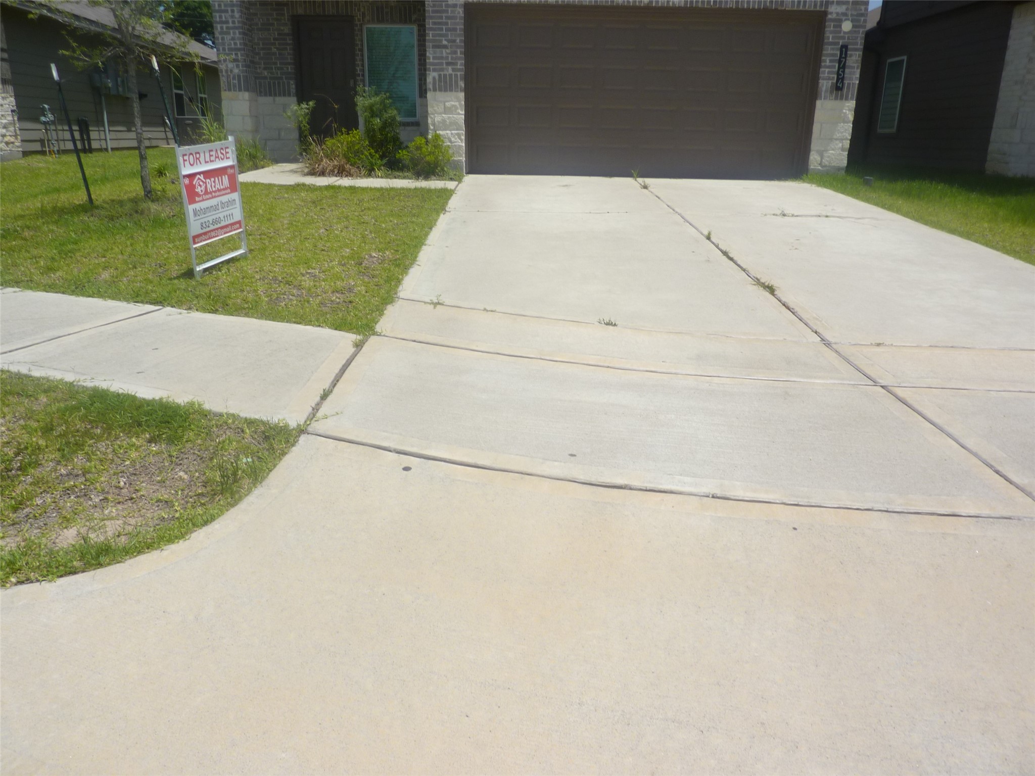 1754 Windstone Rdg Drive Houston, TX 77014 - Photo 2 of 18