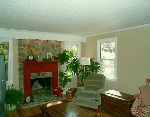 356 Inwood Road Pittsburgh, PA 15237 - Photo 5 of 8