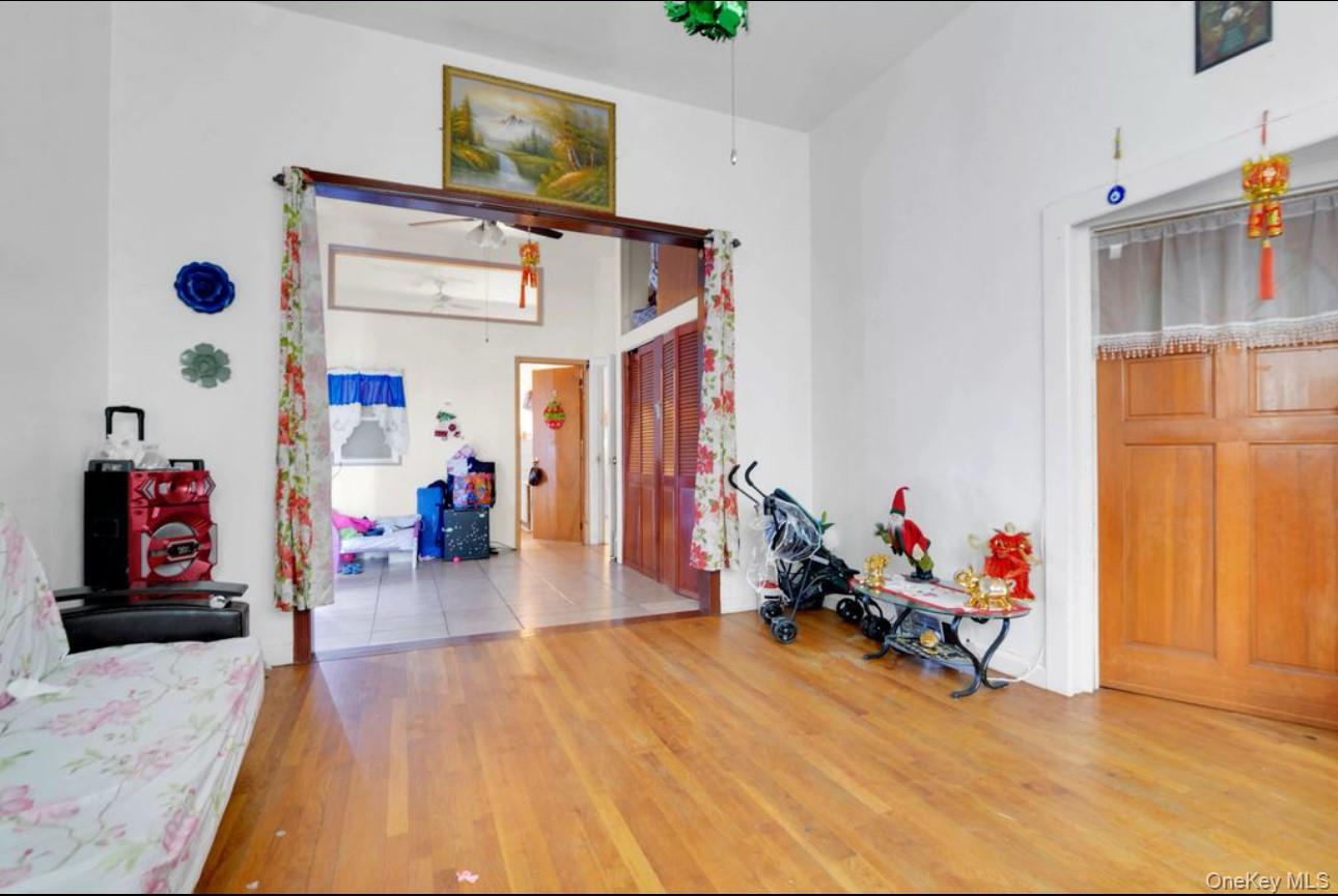 88-22 85th Street Queens, NY 11421 - Photo 5 of 33