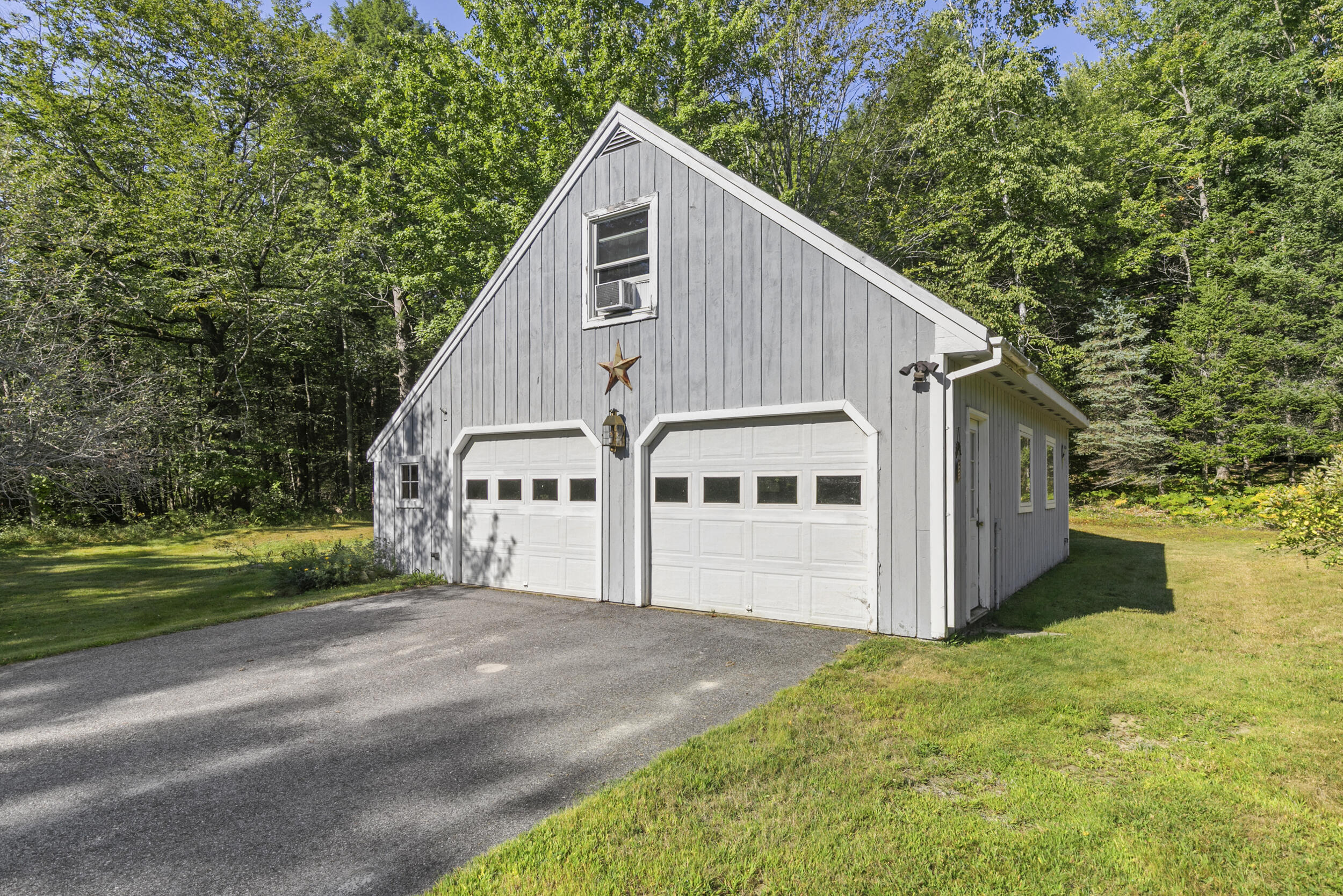 156 Albion Road Windham, ME 04062 - Photo 3 of 25 156 albion rd, windham, me 04062, usa _2