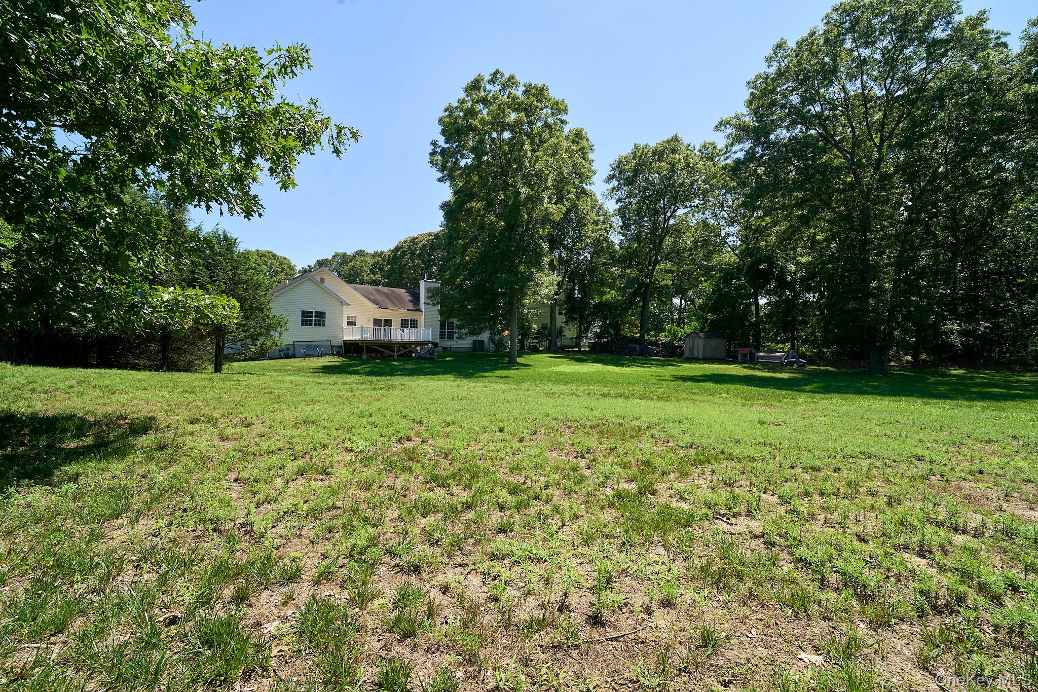 11 Embassy Road Selden, NY 11784 - Photo 40 of 42