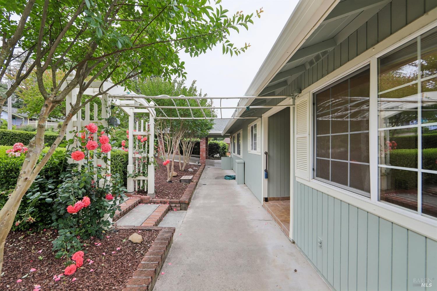 5423 Pepperwood Road Santa Rosa, CA 95409 - Photo 33 of 55