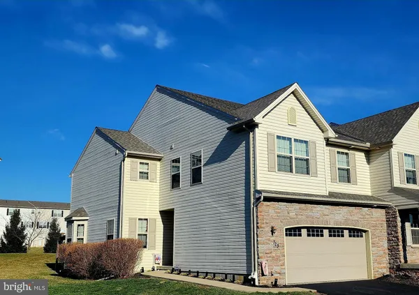 $418,000 | 729 Westland Court, Mechanicsburg, PA 17055