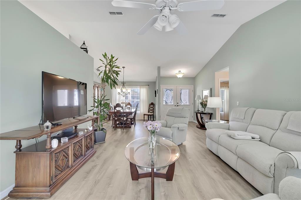 7274 Aloe Drive Spring Hill, FL 34607 - Photo 4 of 43