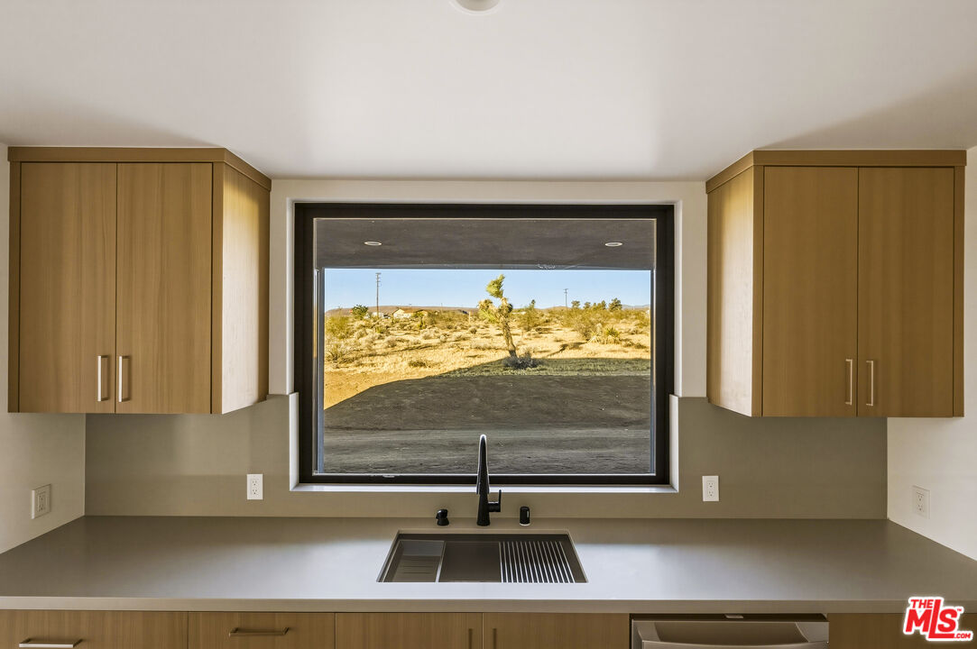 429 Ripon Avenue Yucca Valley, CA 92284 - Photo 40 of 49