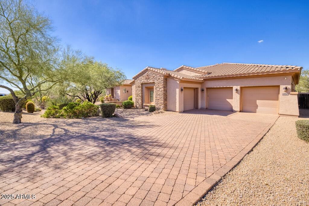 9698 East Vantage Point Road Scottsdale, AZ 85262 - Photo 4 of 74 3 Car Garage