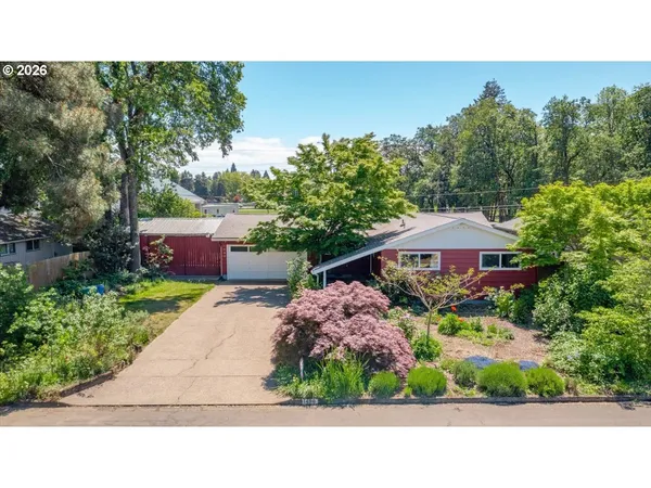 $460,000 | 1490 Acacia Avenue, Eugene, OR 97408