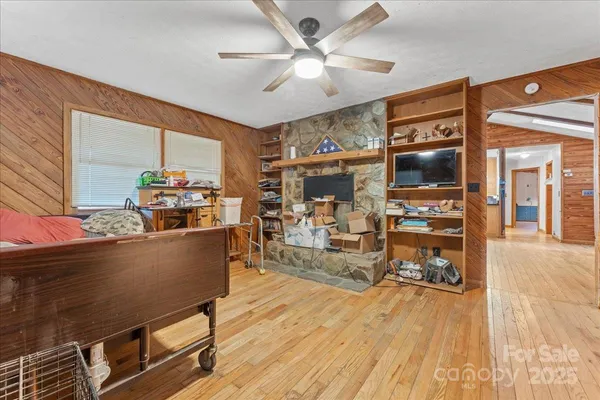 $265,000 | 221 Mary King Mountain Drive, Murphy, NC 28906