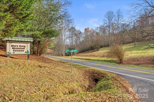 $265,000 | 221 Mary King Mountain Drive, Murphy, NC 28906