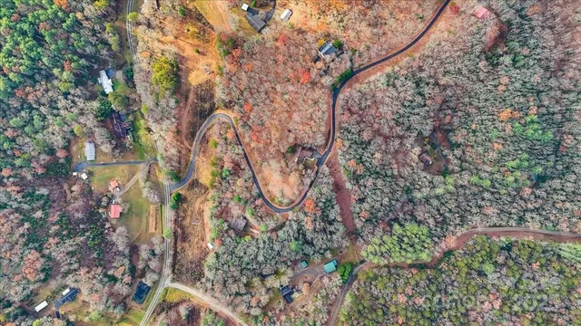 $325,000 | 221 Mary King Mountain Drive, Murphy, NC 28906