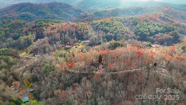$325,000 | 221 Mary King Mountain Drive, Murphy, NC 28906