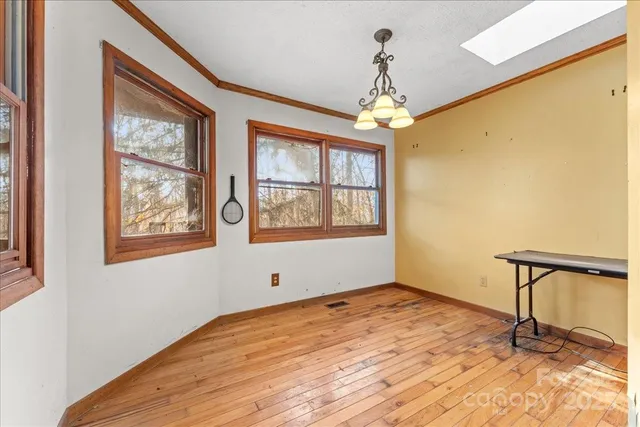 $325,000 | 221 Mary King Mountain Drive, Murphy, NC 28906