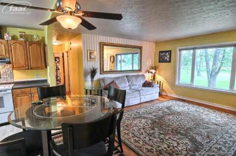 7437 East Bristol Road Davison, MI 48423 - Photo 9 of 29 20412721-8.JPG