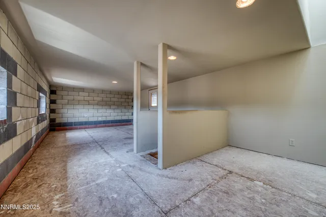 $989,900 | 160 Shetland Circle, Reno, NV 89508