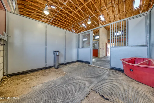 $989,900 | 160 Shetland Circle, Reno, NV 89508