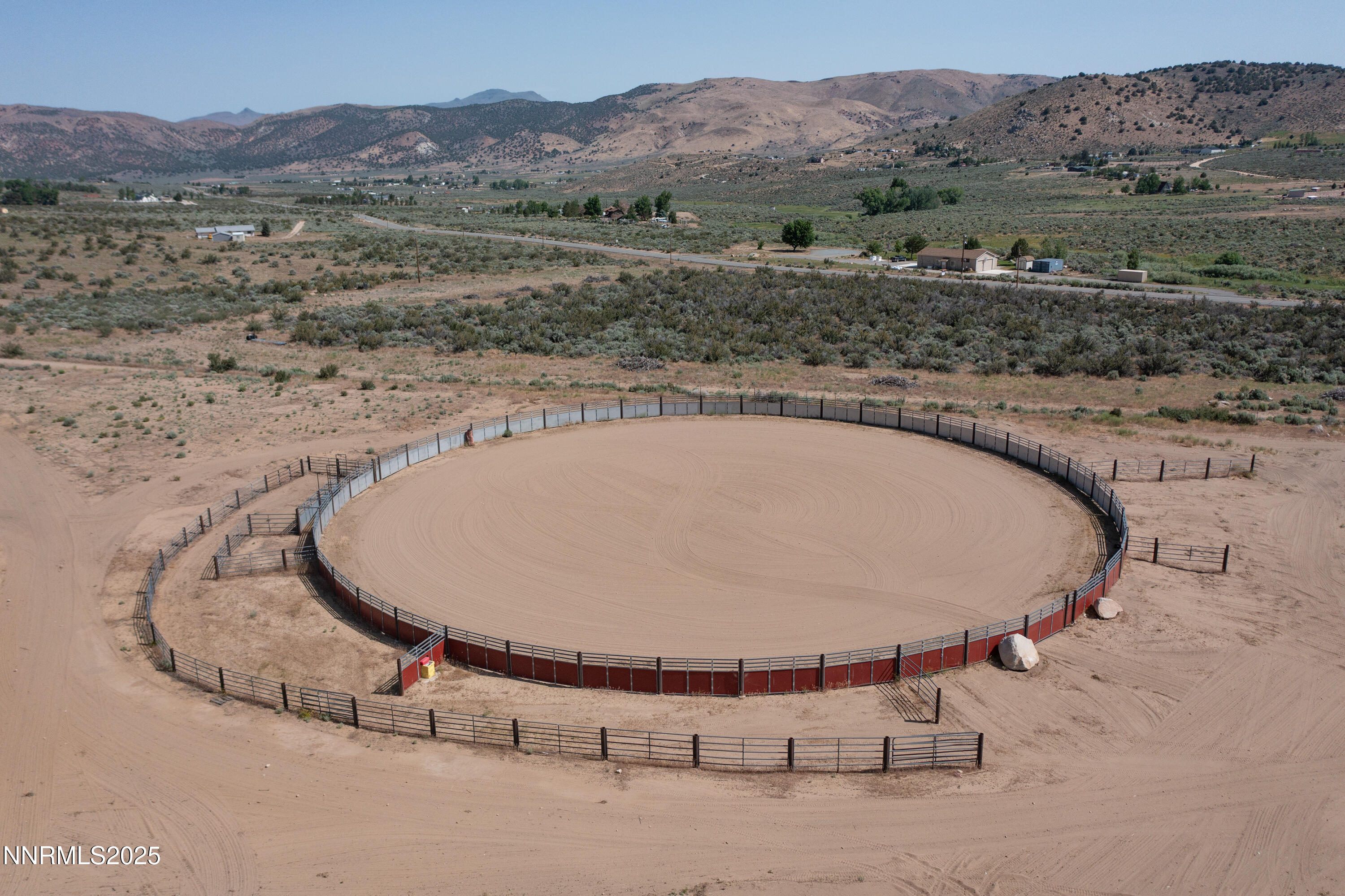 160 Shetland Circle Reno, NV 89508 - Photo 27 of 84 Roping Arena