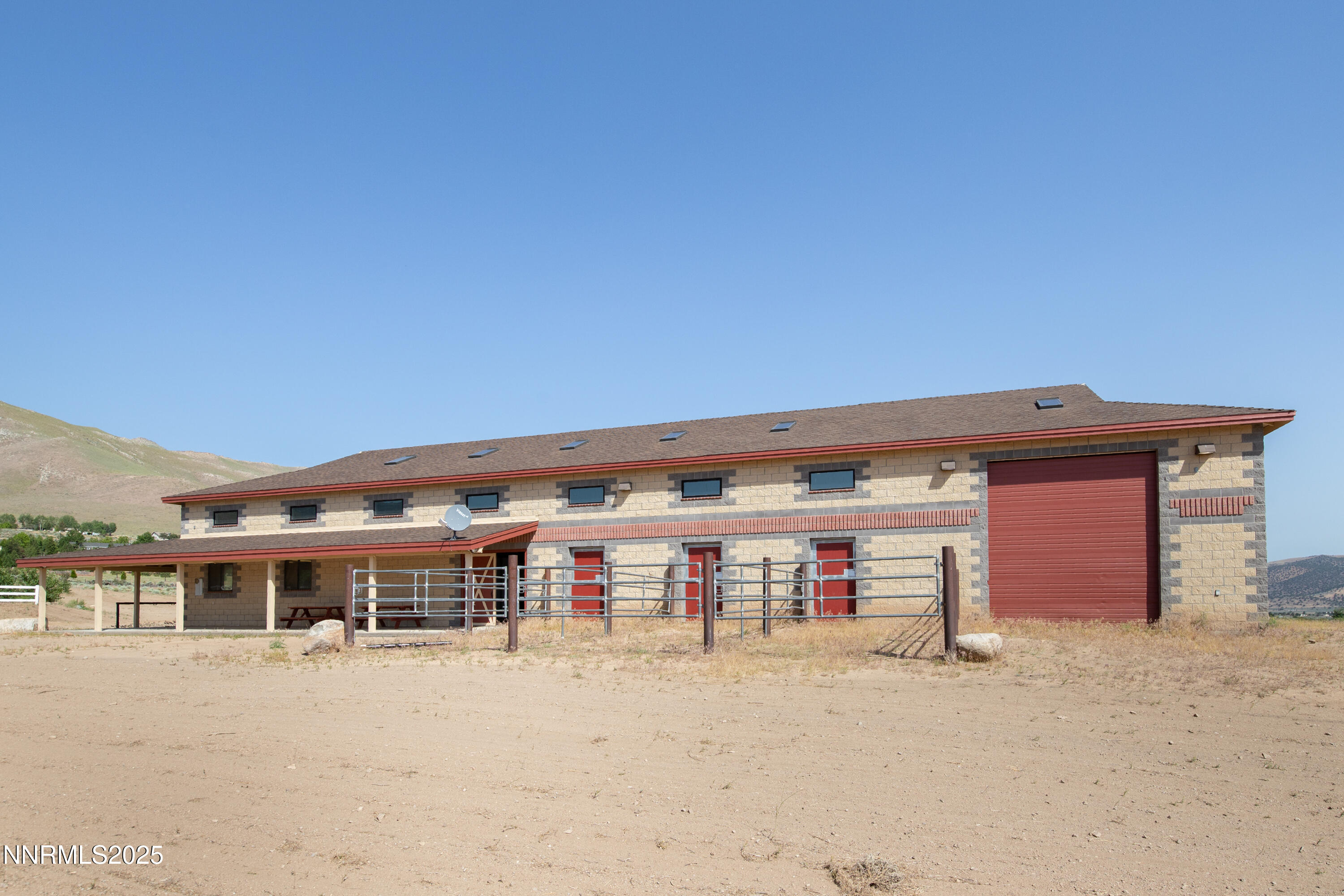 160 Shetland Circle Reno, NV 89508 - Photo 3 of 84 10 Stall Brick Barn