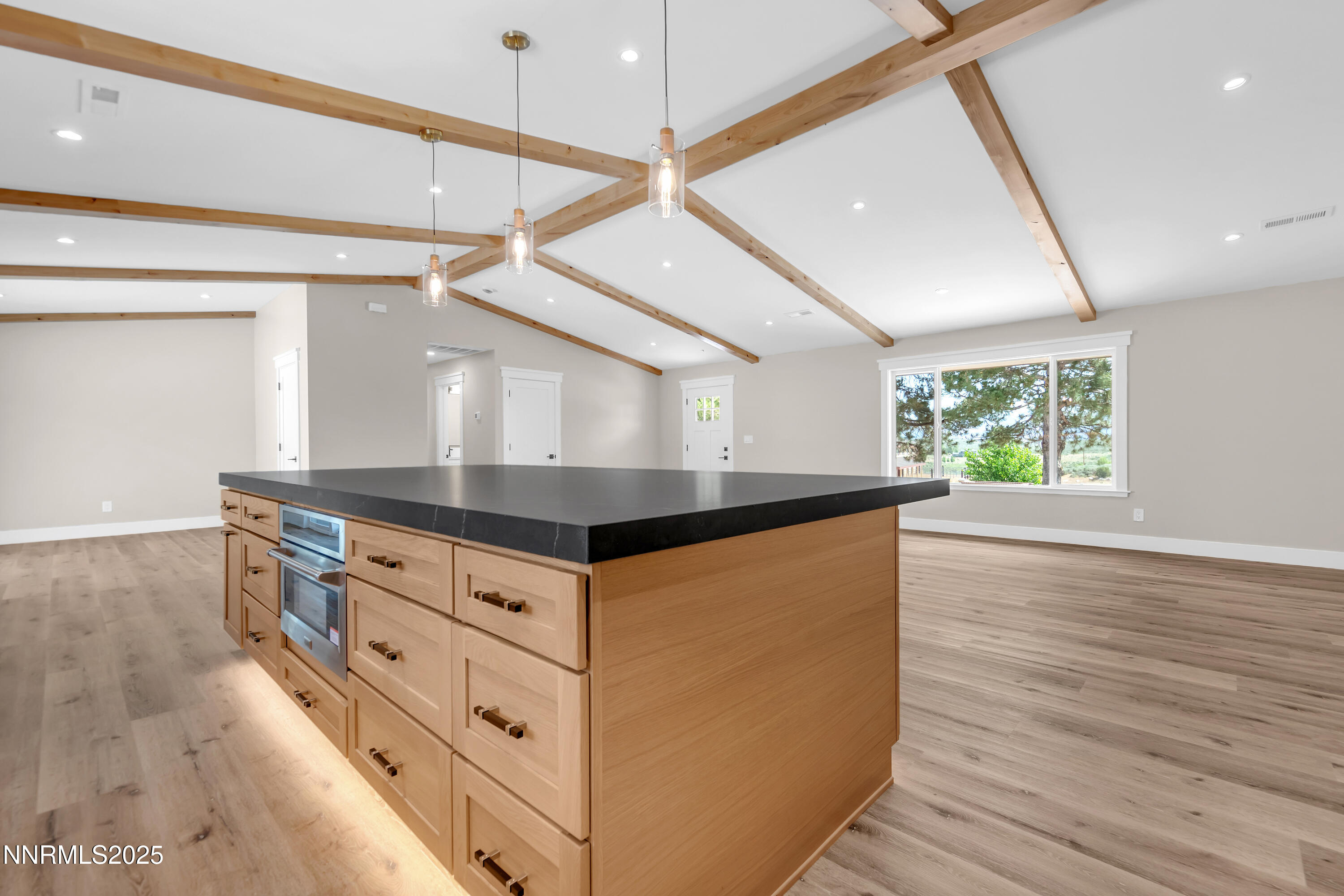 160 Shetland Circle Reno, NV 89508 - Photo 35 of 84 Kitchen