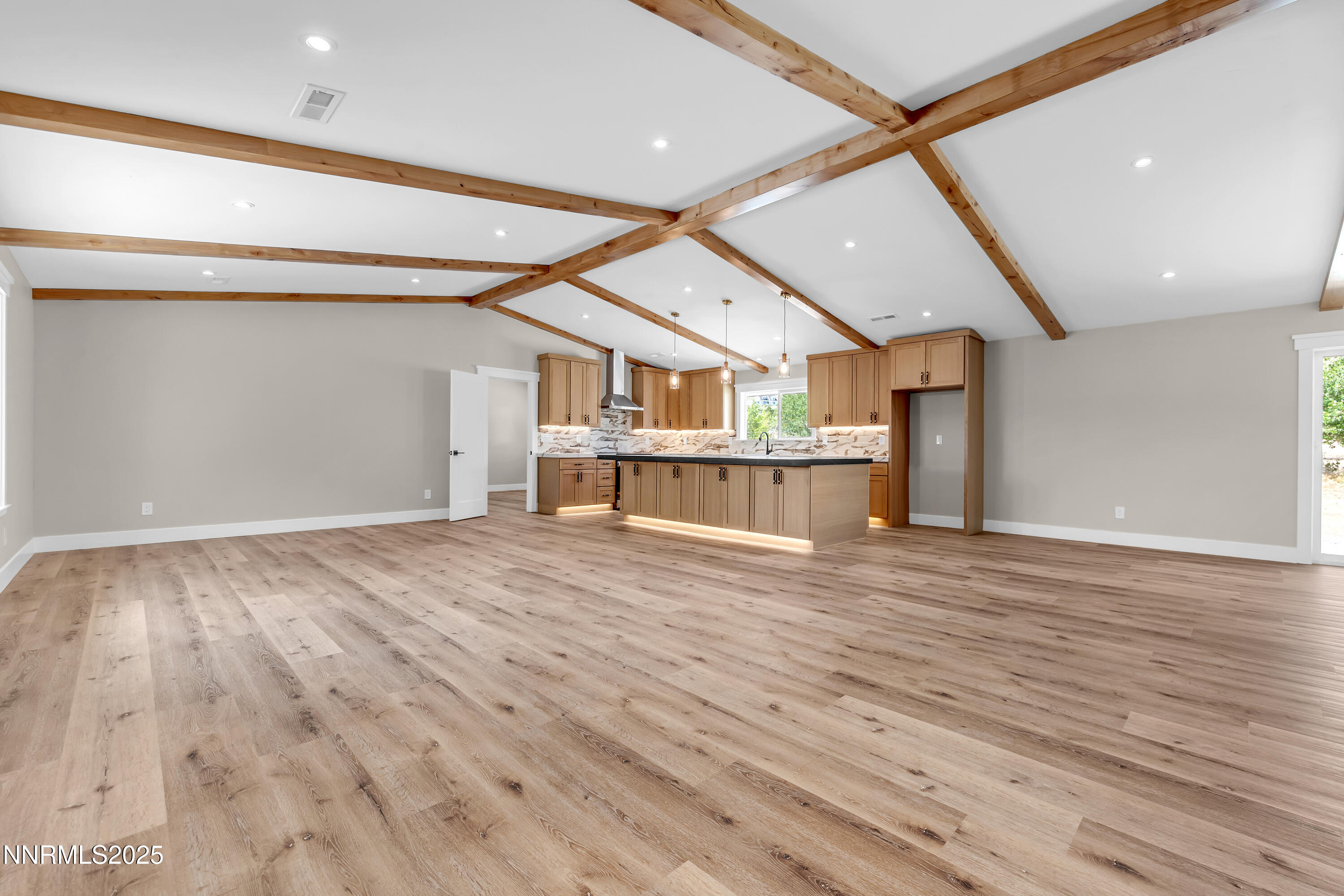 160 Shetland Circle Reno, NV 89508 - Photo 36 of 84 Great Room