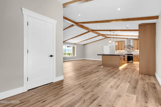 $989,900 | 160 Shetland Circle, Reno, NV 89508