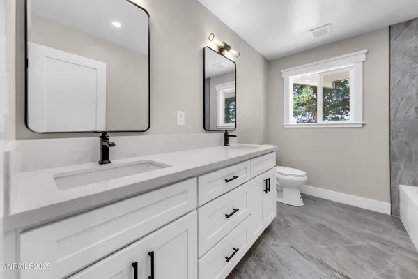 $949,900 | 160 Shetland Circle, Reno, NV 89508