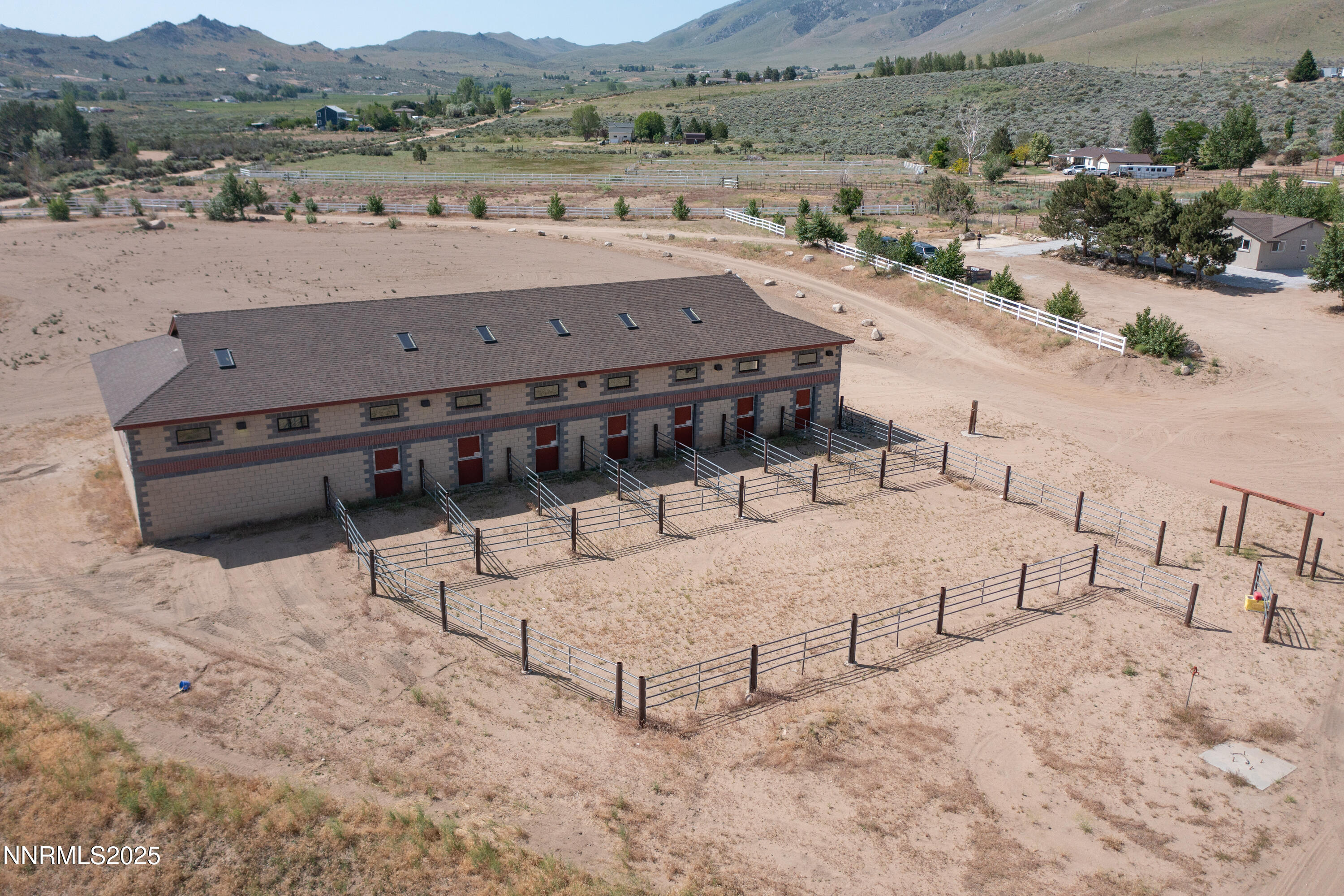 160 Shetland Circle Reno, NV 89508 - Photo 79 of 84 10 Stall Brick Barn