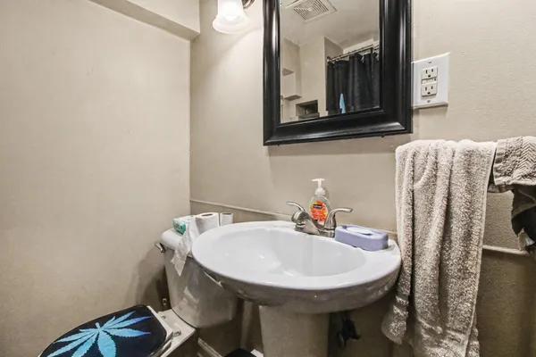 $299,000 | 212 North Summit Street, Ypsilanti, MI 48197