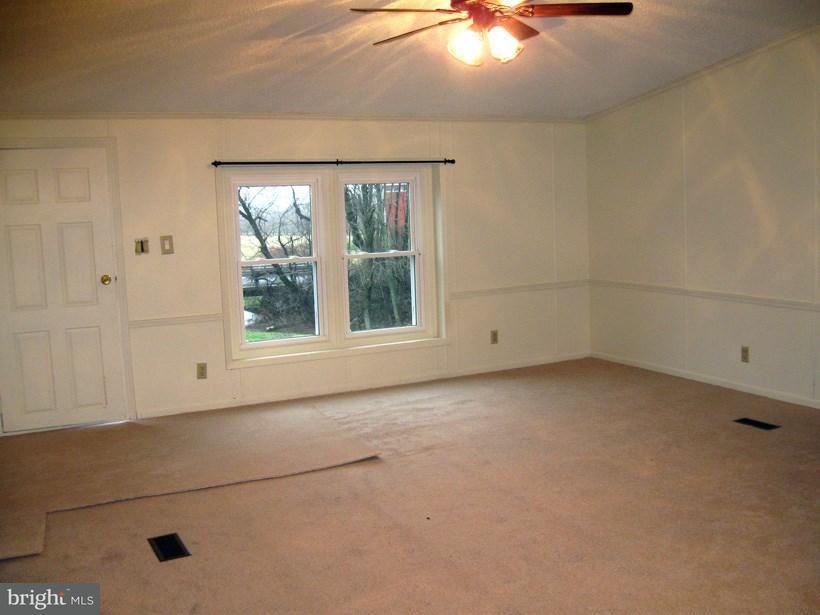 210 Goodyear Road Gardners, PA 17324 - Photo 8 of 21 Gallery Image 8