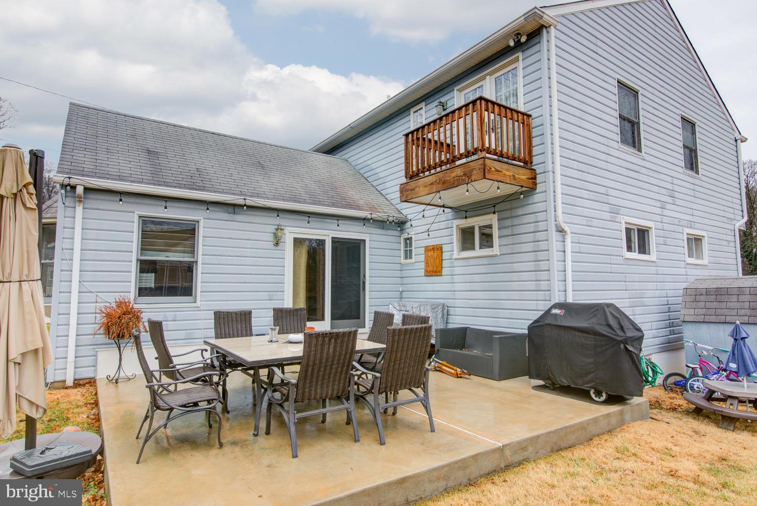 126 Northwood Road Newtown Square, PA 19073 - Photo 38 of 38 Side Patio