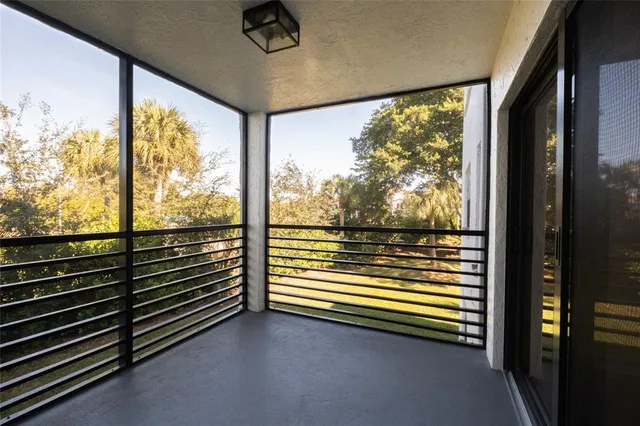 $176,900 | 9233 Southwest 8th Street, Unit 222, Boca Raton, FL 33428